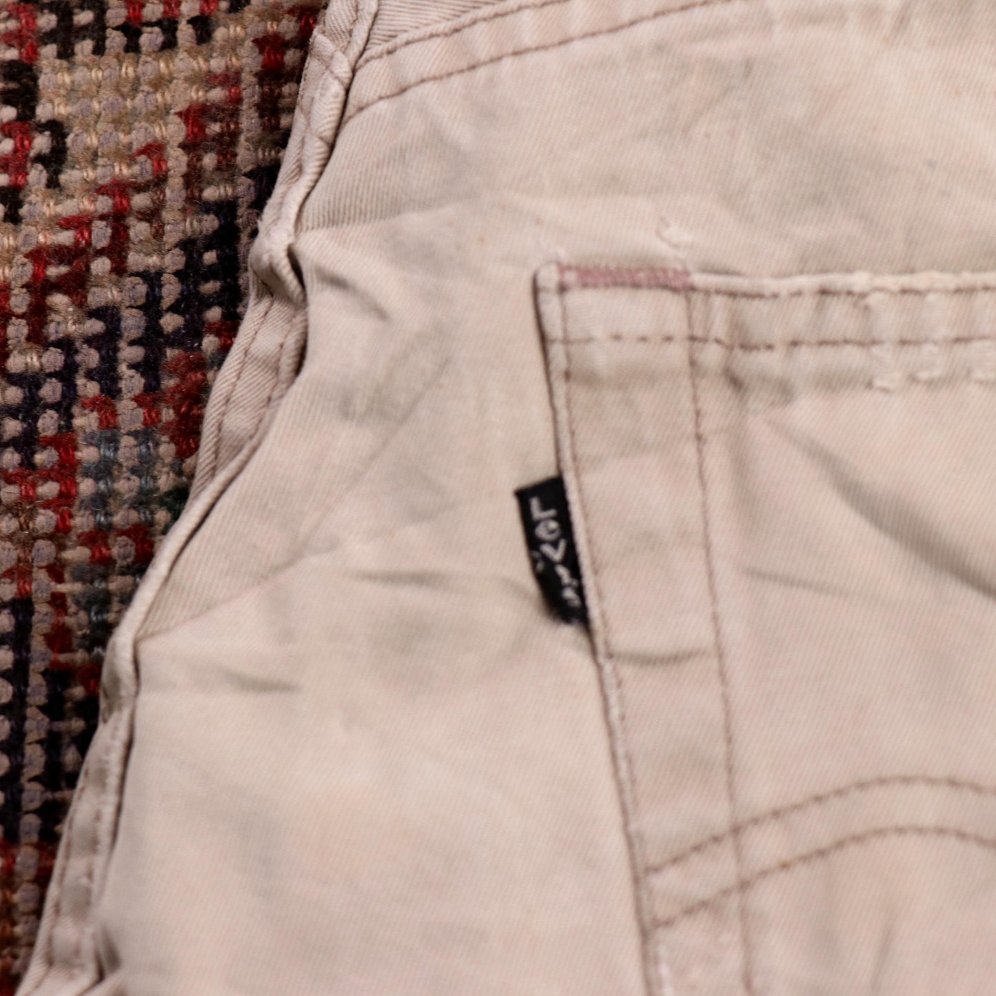 Levi's Black Tab W28 L30 Straight Leg Classic Ripped Style Beige Denim Jeans