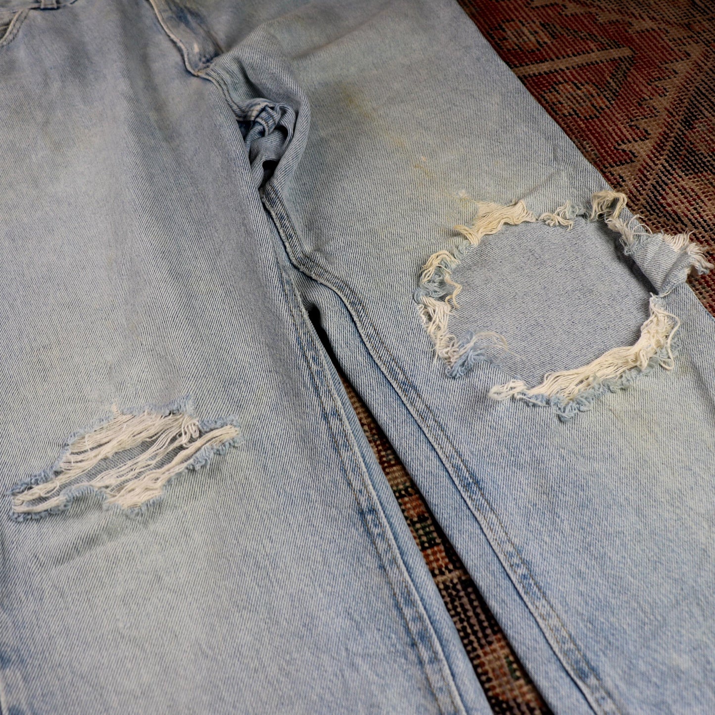 Lee W34 L30 Straight Leg Relaxed Fit Classic Ripped Style Blue Denim Jeans