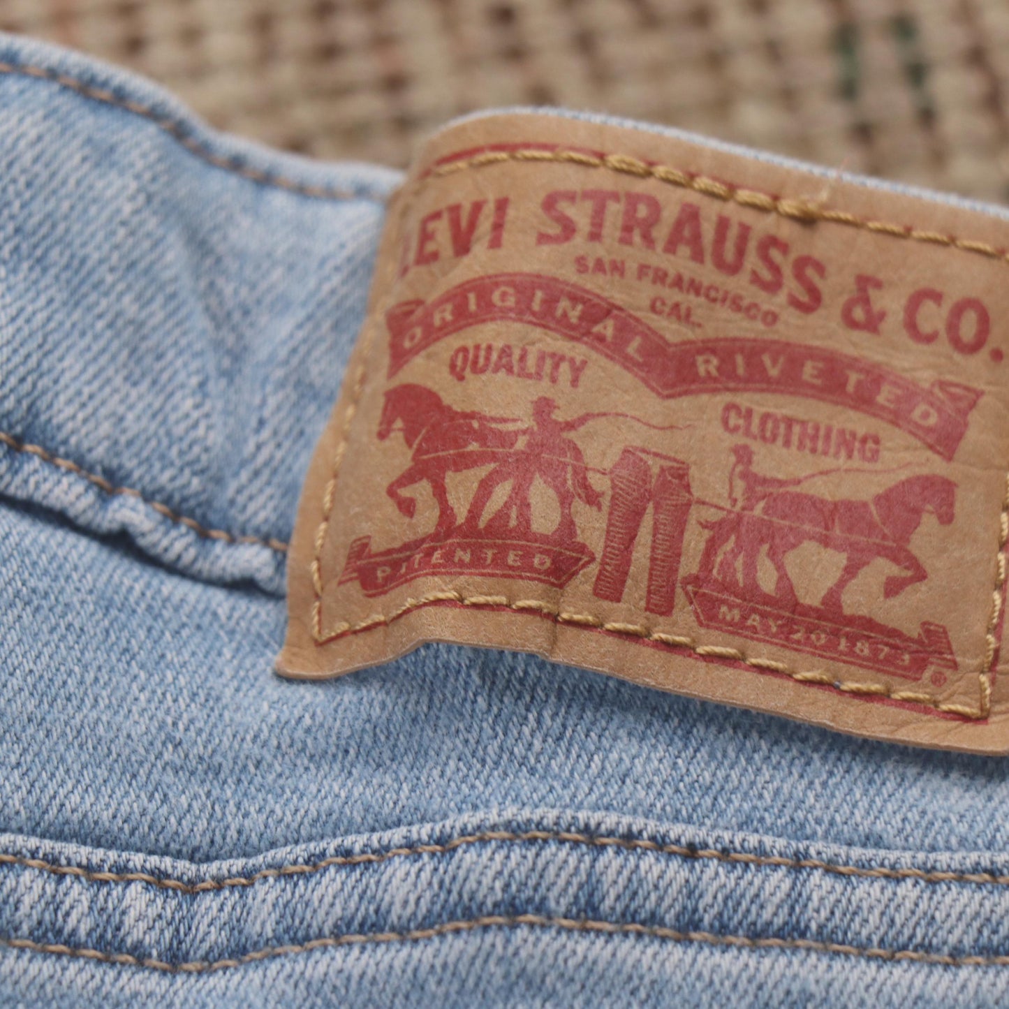 Levi's 721 W24 L25 Skinny Classic Ripped Style Blue Denim Jeans