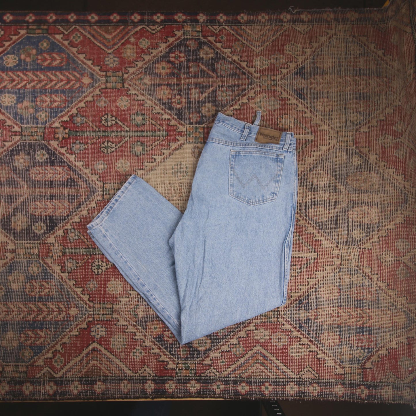 Wrangler W40 L30 Straight Leg Relaxed Fit Blue Denim Jeans