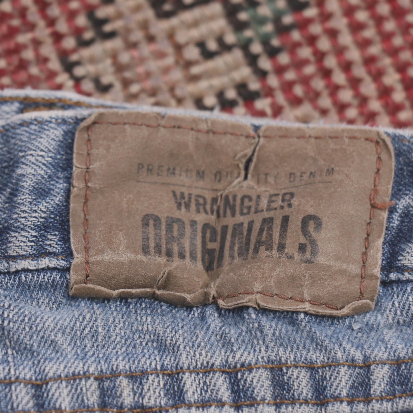 Wrangler W38 L30 Straight Leg Relaxed Fit Blue Denim Jeans