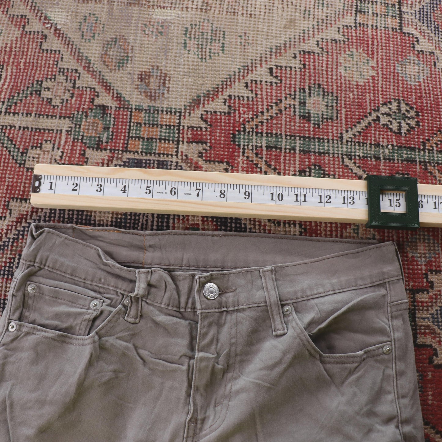 Levi's 511 Red Tab W30 L23 Slim Fit Beige Denim Jeans