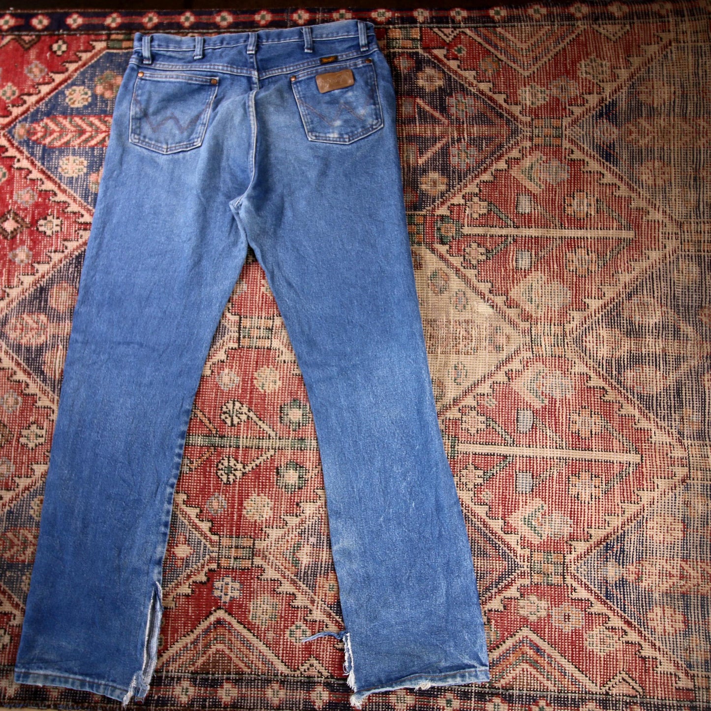 Wrangler W34 L32 Straight Leg Relaxed Fit Blue Denim Jeans