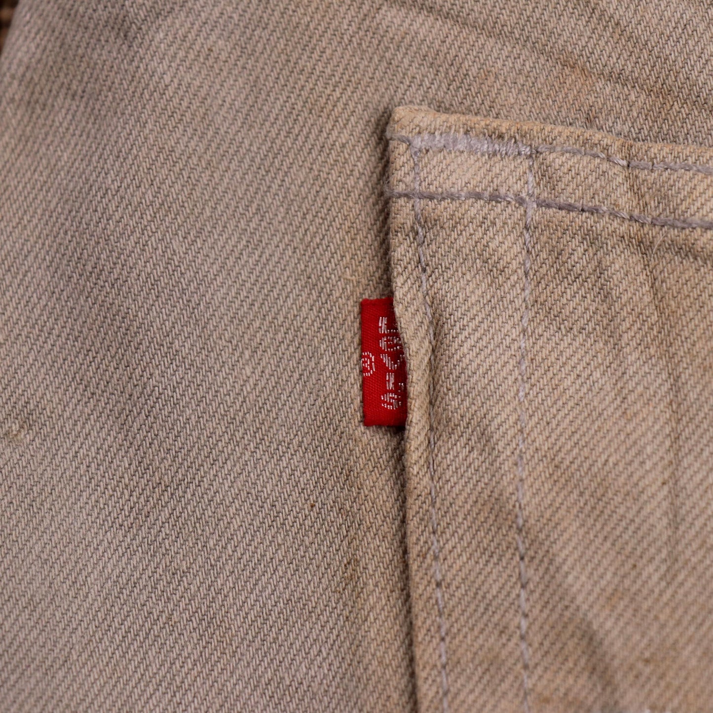 Levi's 550 W36 L34 Tapered Leg Relaxed Fit Beige Denim Jeans