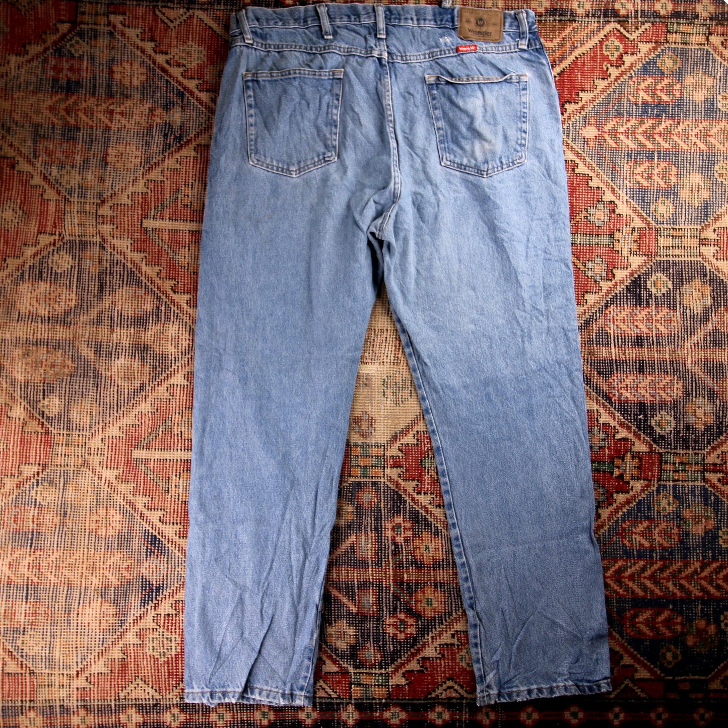 Wrangler W40 L31 Relaxed Blue Denim Jeans
