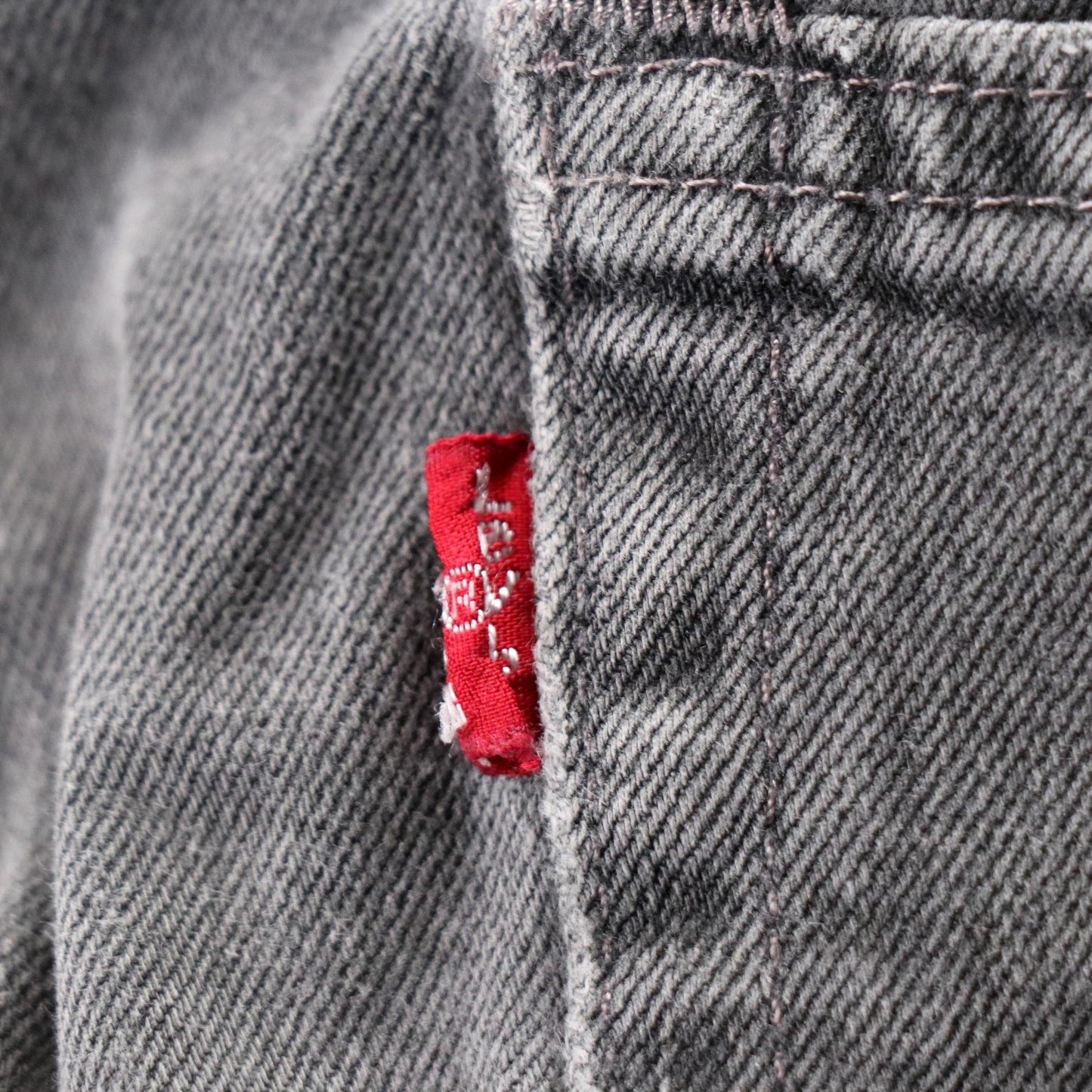Levi's 504 W36 L32 Straight Leg Regular Fit Classic Ripped Style Grey Denim Jean