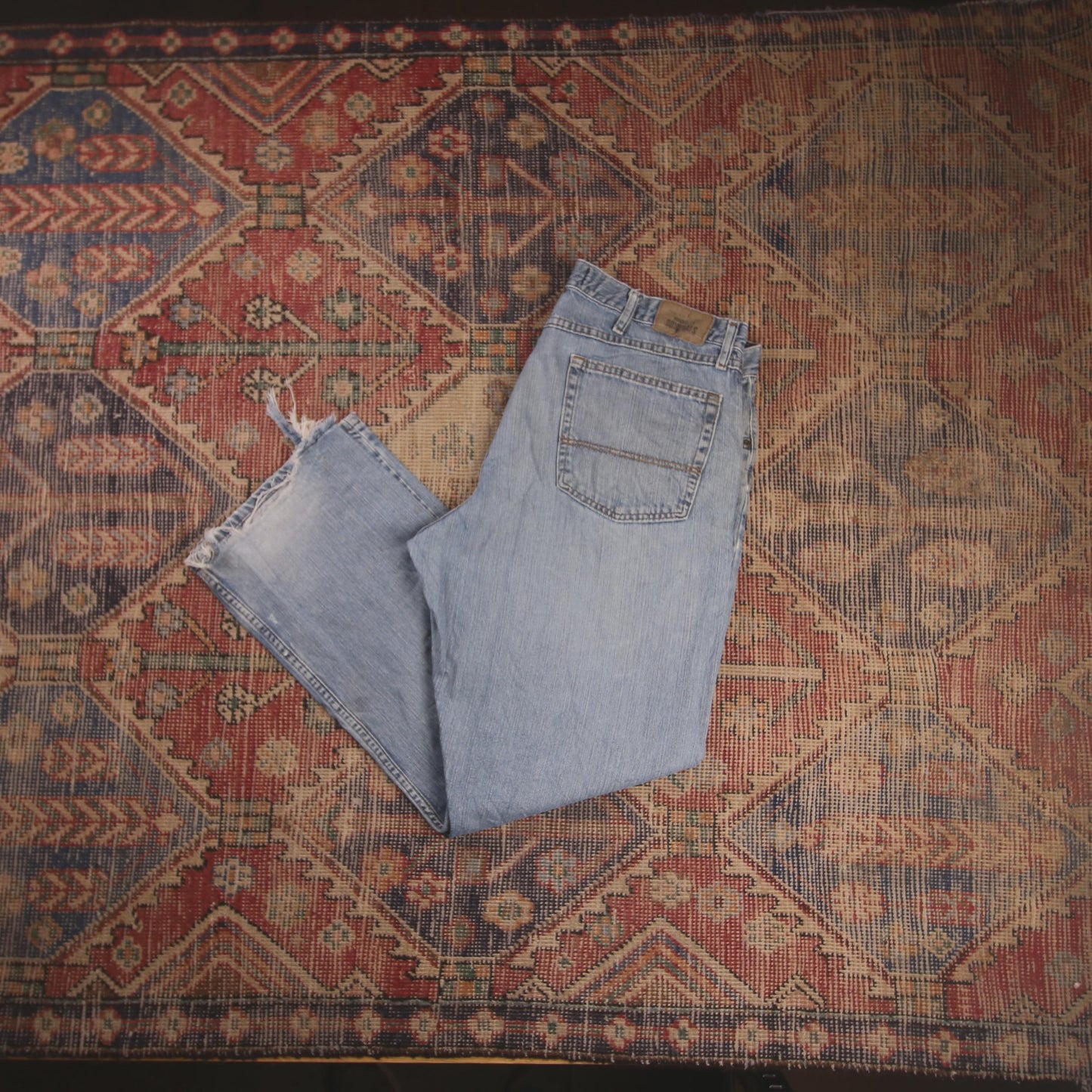 Wrangler W38 L30 Straight Leg Relaxed Fit Blue Denim Jeans