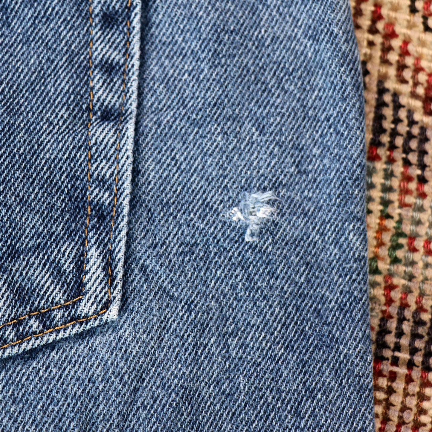 Wrangler W38 L30 Straight Leg Relaxed Fit Blue Denim Jeans