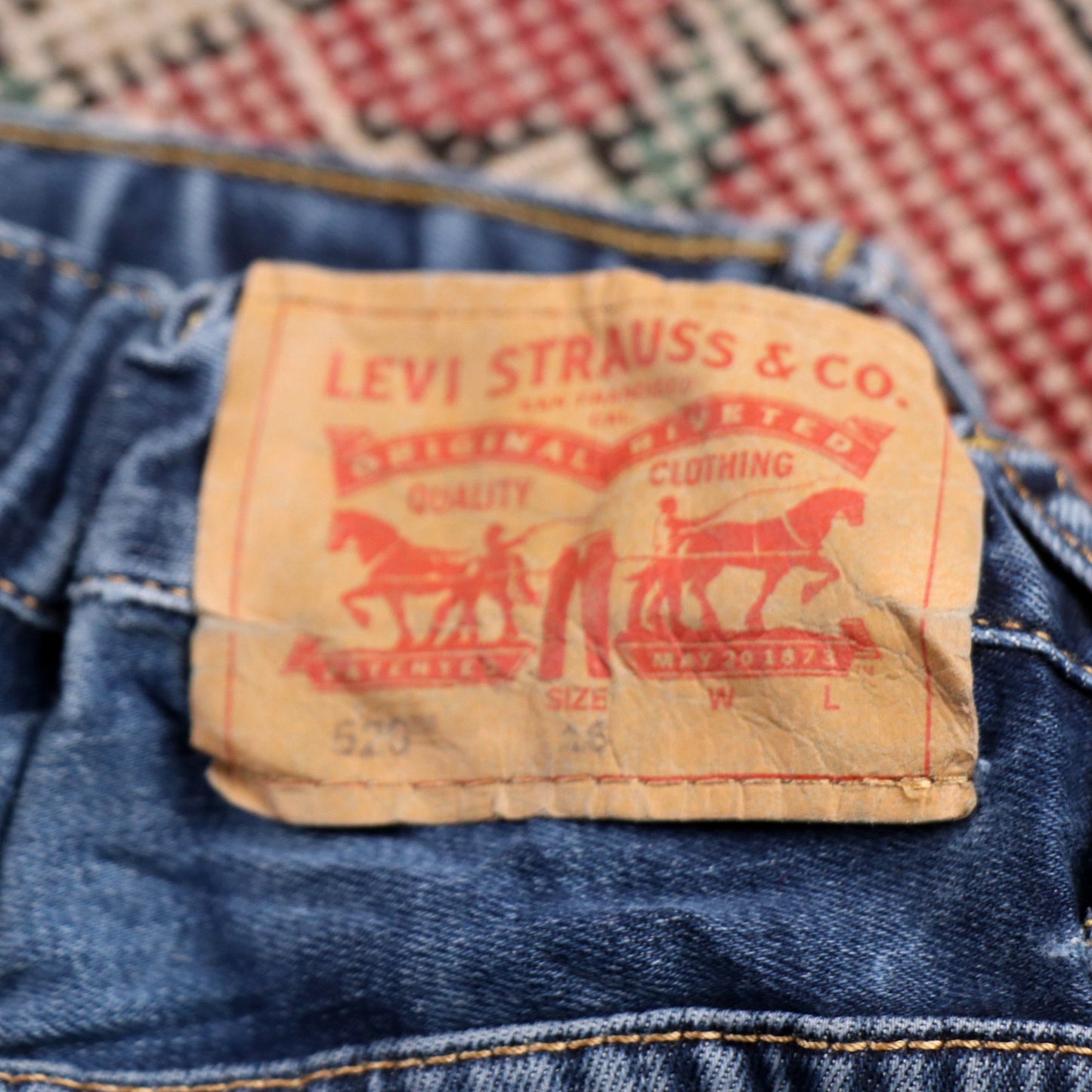 Levi's 520 W28 L31 Tapered Leg Slim Fit Blue Denim Jeans