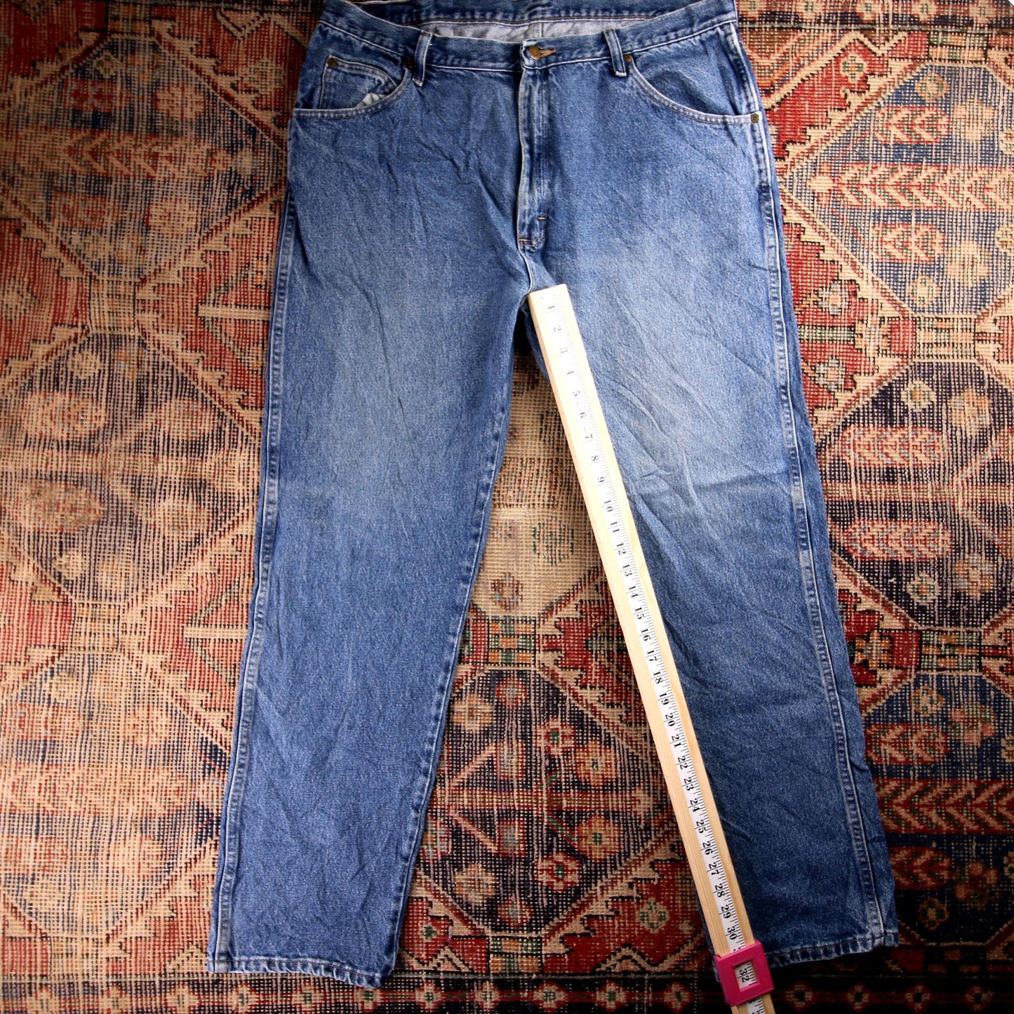 Wrangler W38 L32 Relaxed Blue Denim Jeans