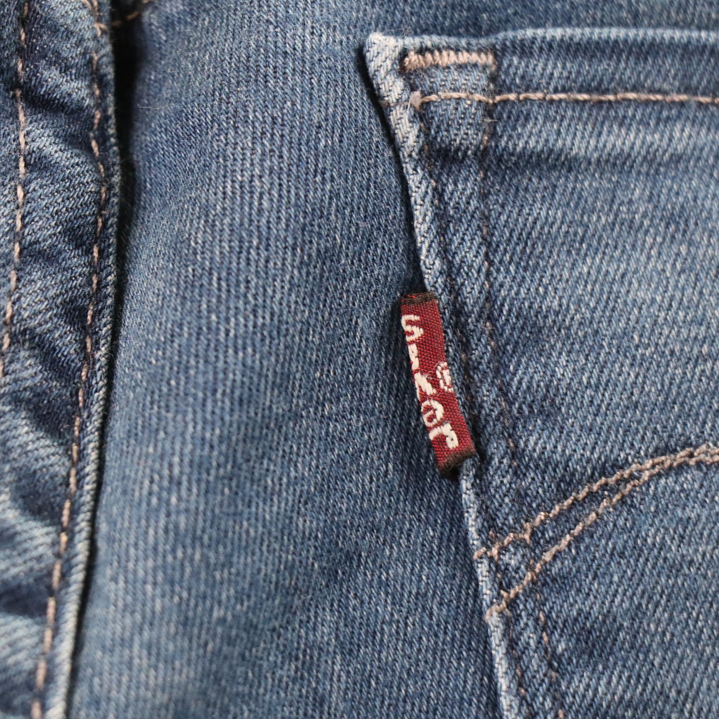 Levi's 711 Red Tab W26 L31 Bootcut Mid-Rise Blue Denim Jeans