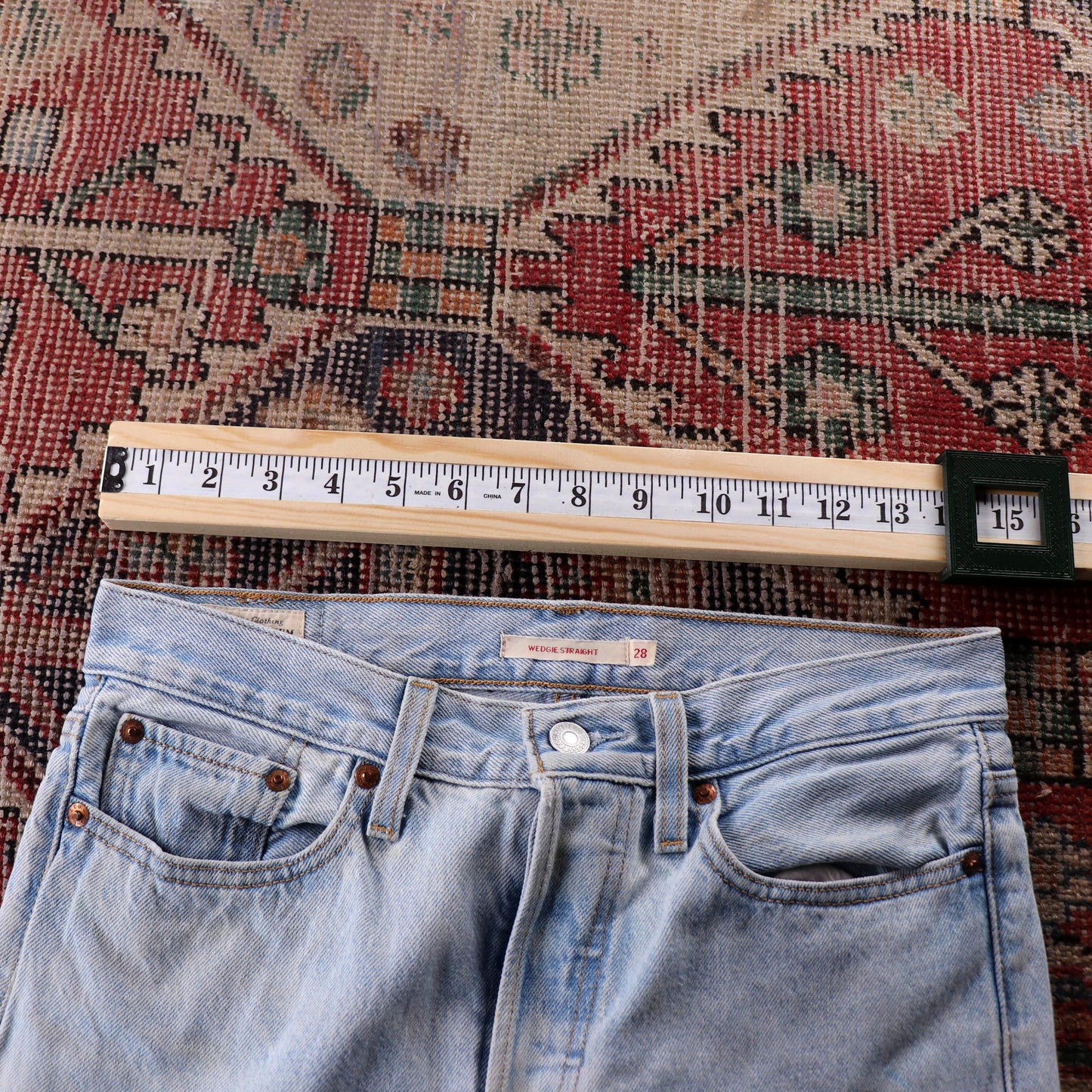 Levi's 724 Red Tab W30 L27 Straight Leg Blue Denim Jeans