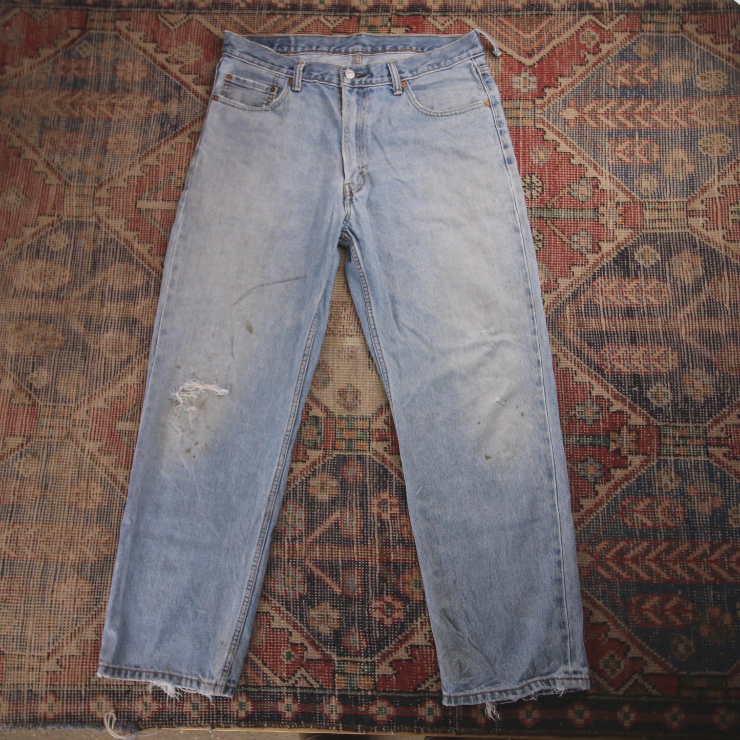 Levi's 550 W34 L30 Tapered Leg Relaxed Fit Classic Ripped Style Blue Denim Jeans