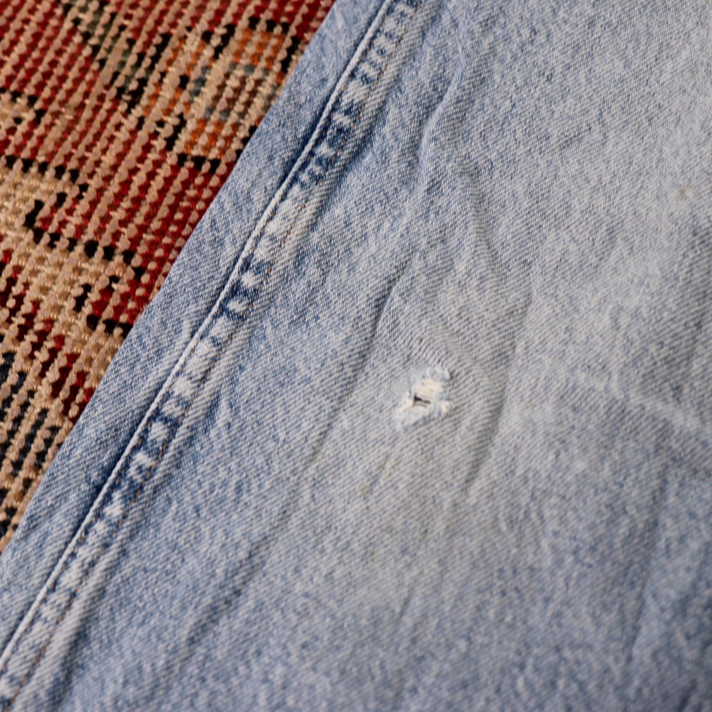 Wrangler W42 L28 Baggy Classic Ripped Style Blue Denim Jeans