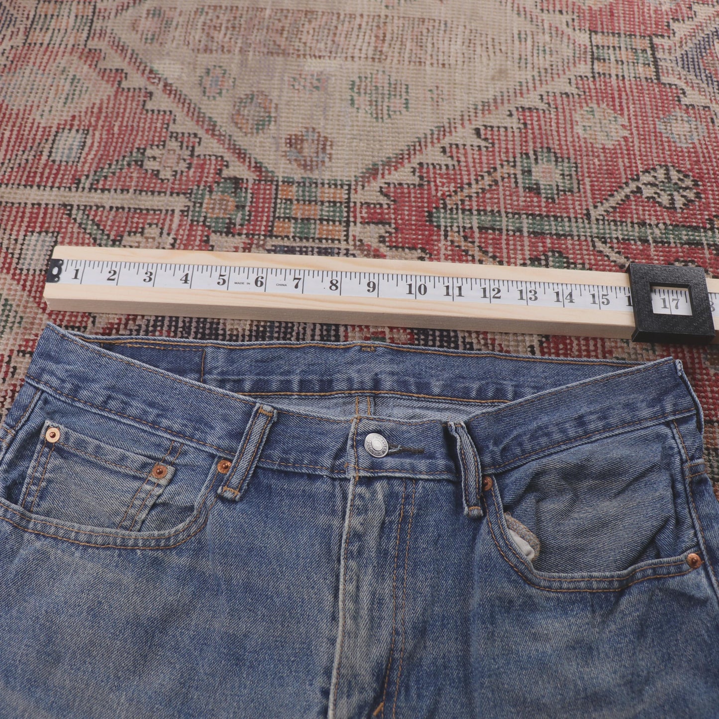 Levi's 516 Red Tab W34 L26 Relaxed Straight Leg Blue Denim Jeans