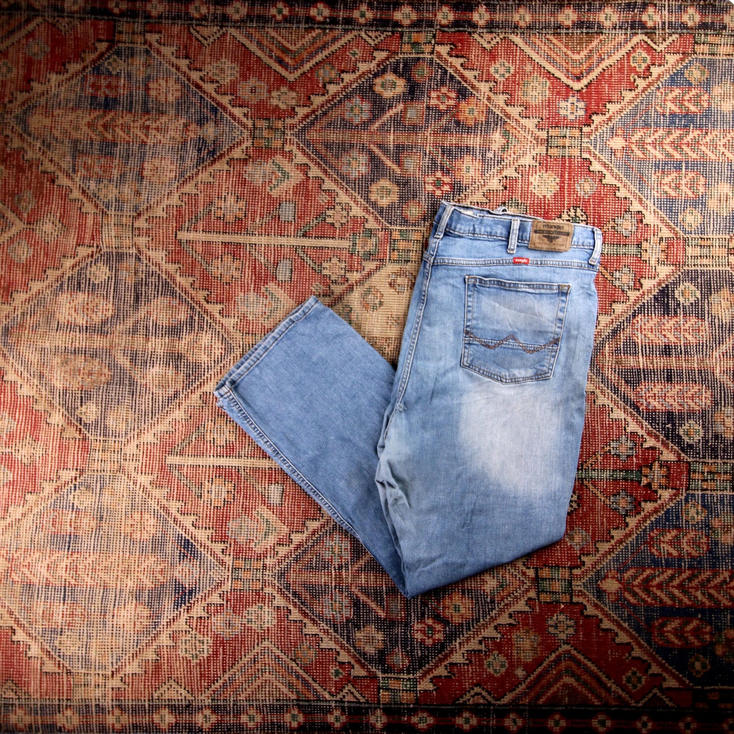 Wrangler Orange Tab W44 L29 Relaxed Classic Ripped Style Blue Denim Jeans