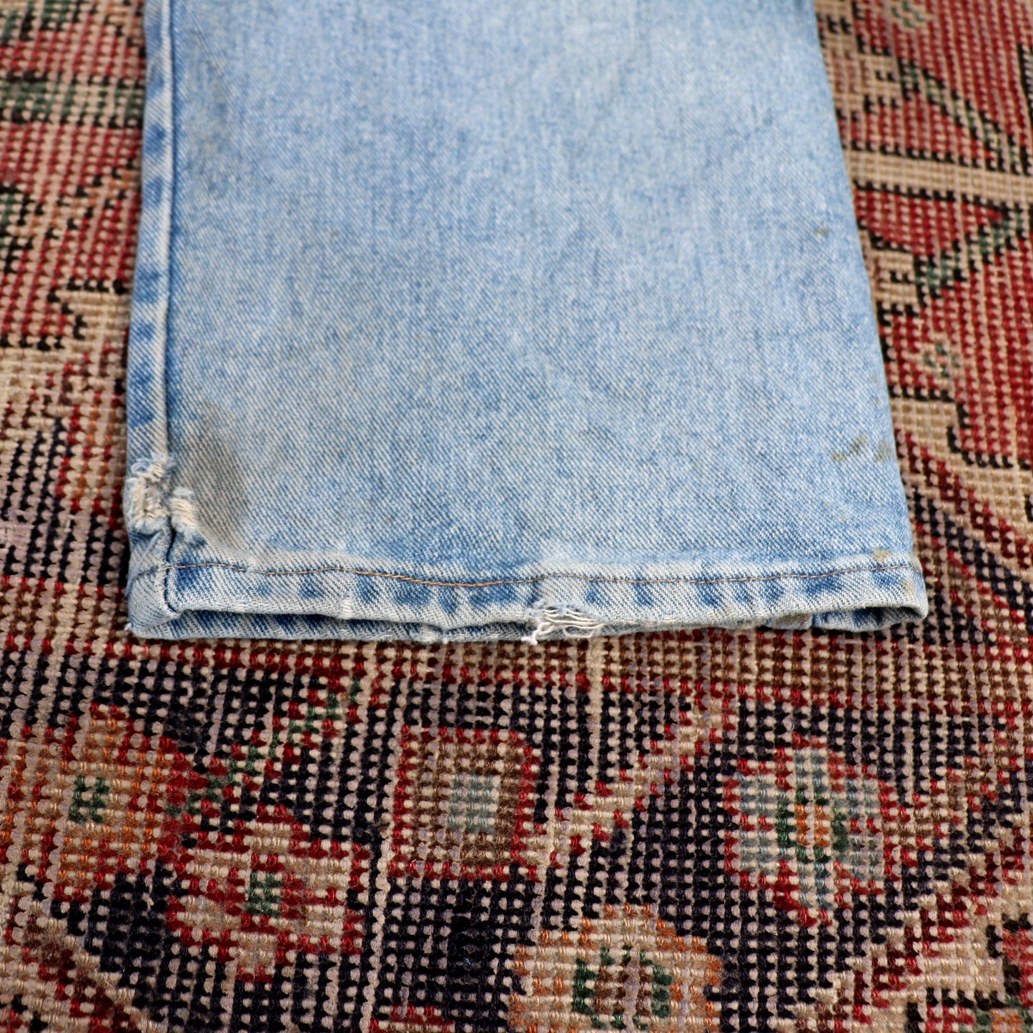 Wrangler W38 L33 Straight Leg Relaxed Fit Blue Denim Jeans