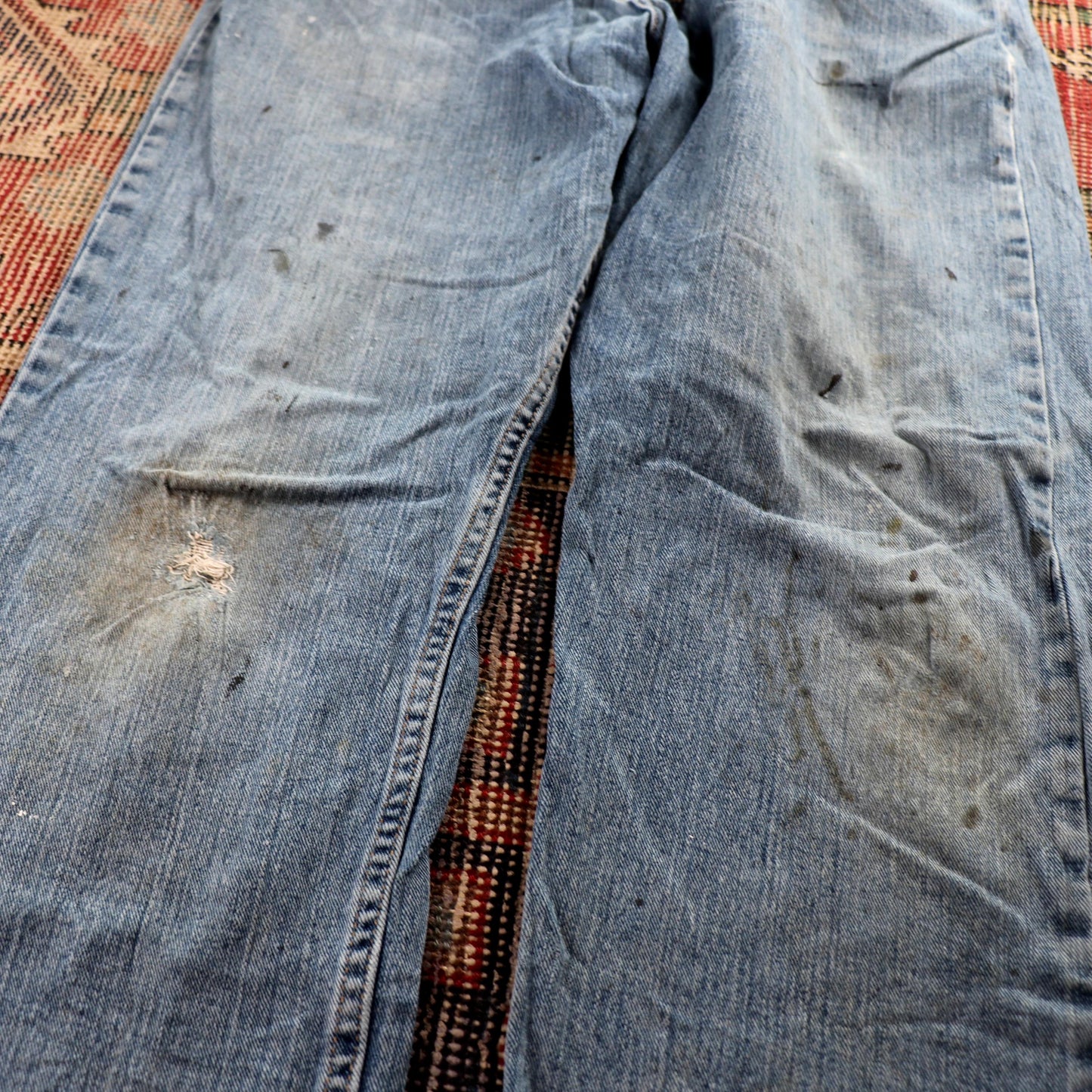 Wrangler W34 L29 Straight Classic Ripped Style Blue Denim Jeans