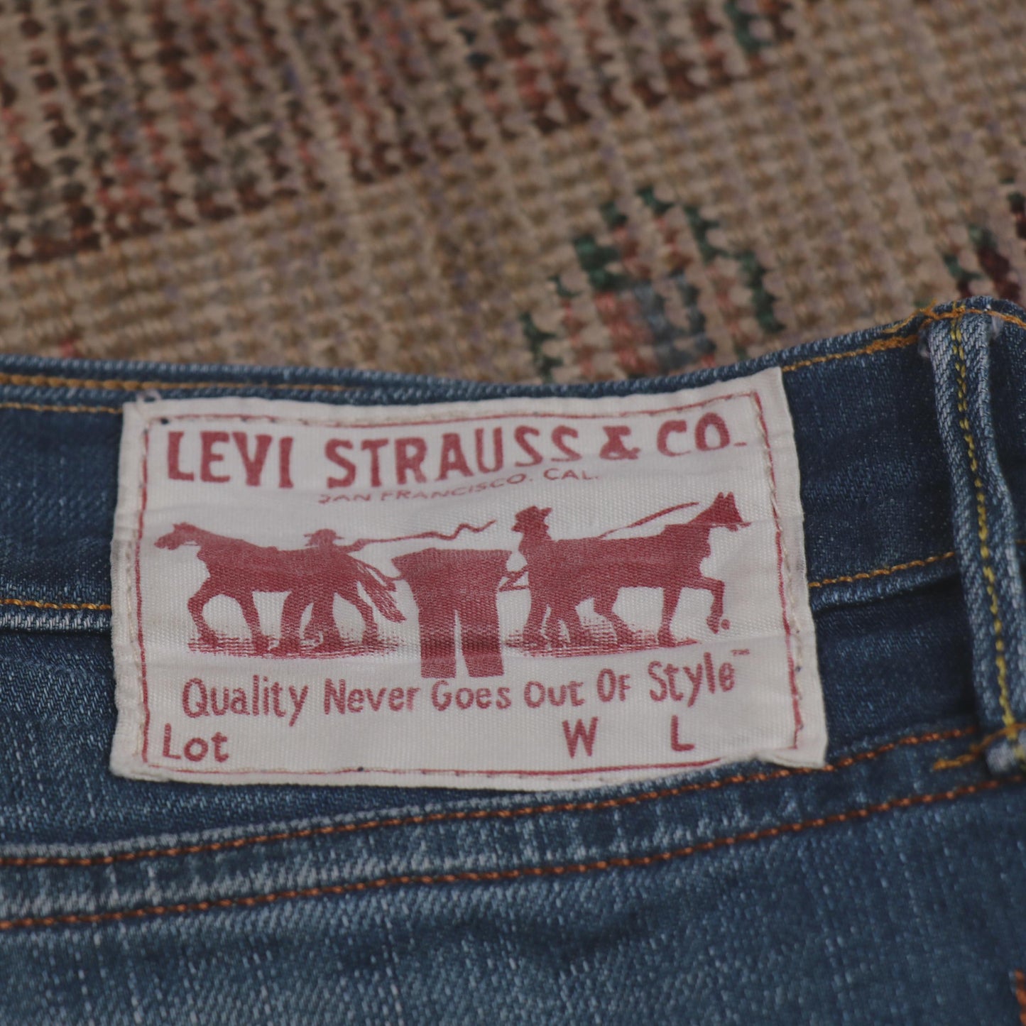 Levi's W32 L30 Straight Leg Blue Denim Jeans