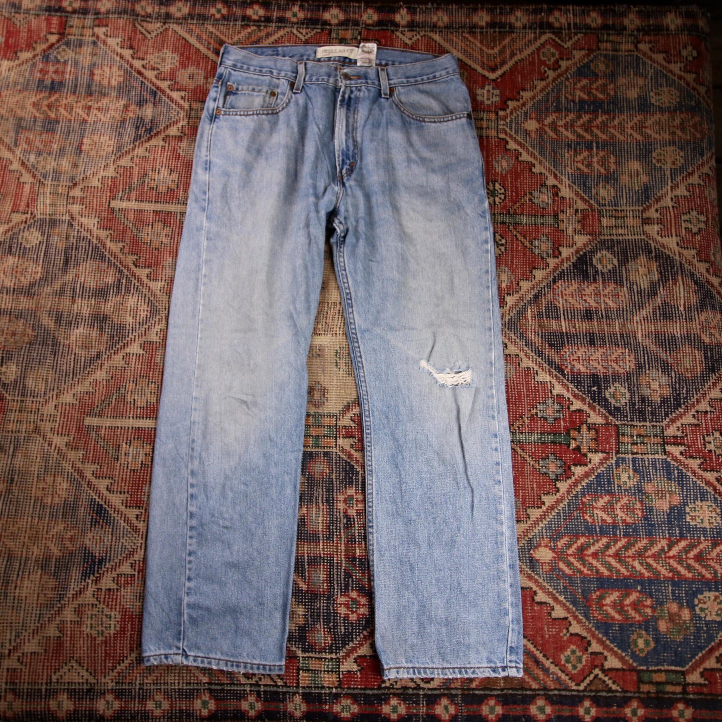Levi's 505 W34 L30 Straight Leg Regular Fit Classic Ripped Style Blue Denim Jean