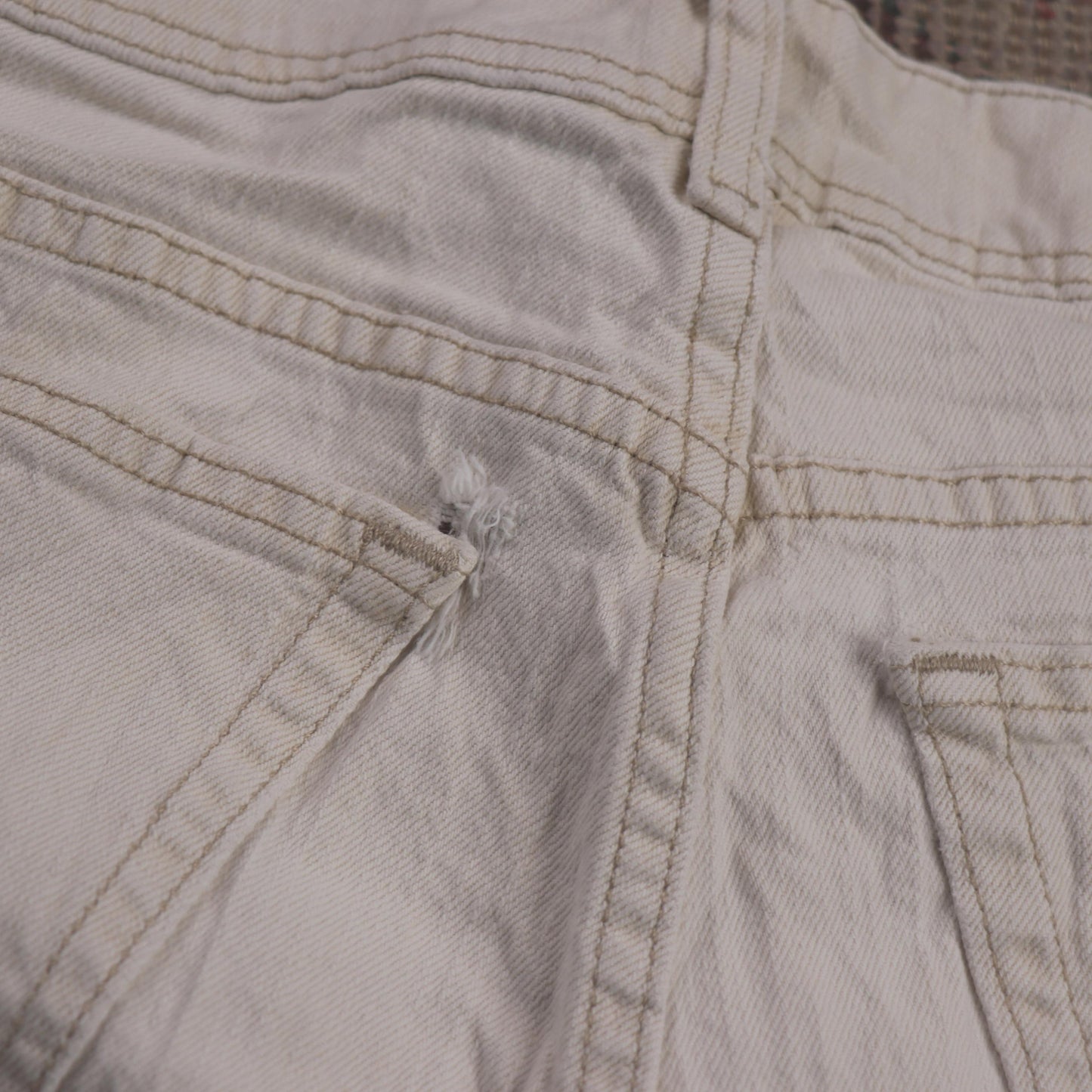 Lee W34 L30 Straight Leg Loose Fit White Denim Jeans