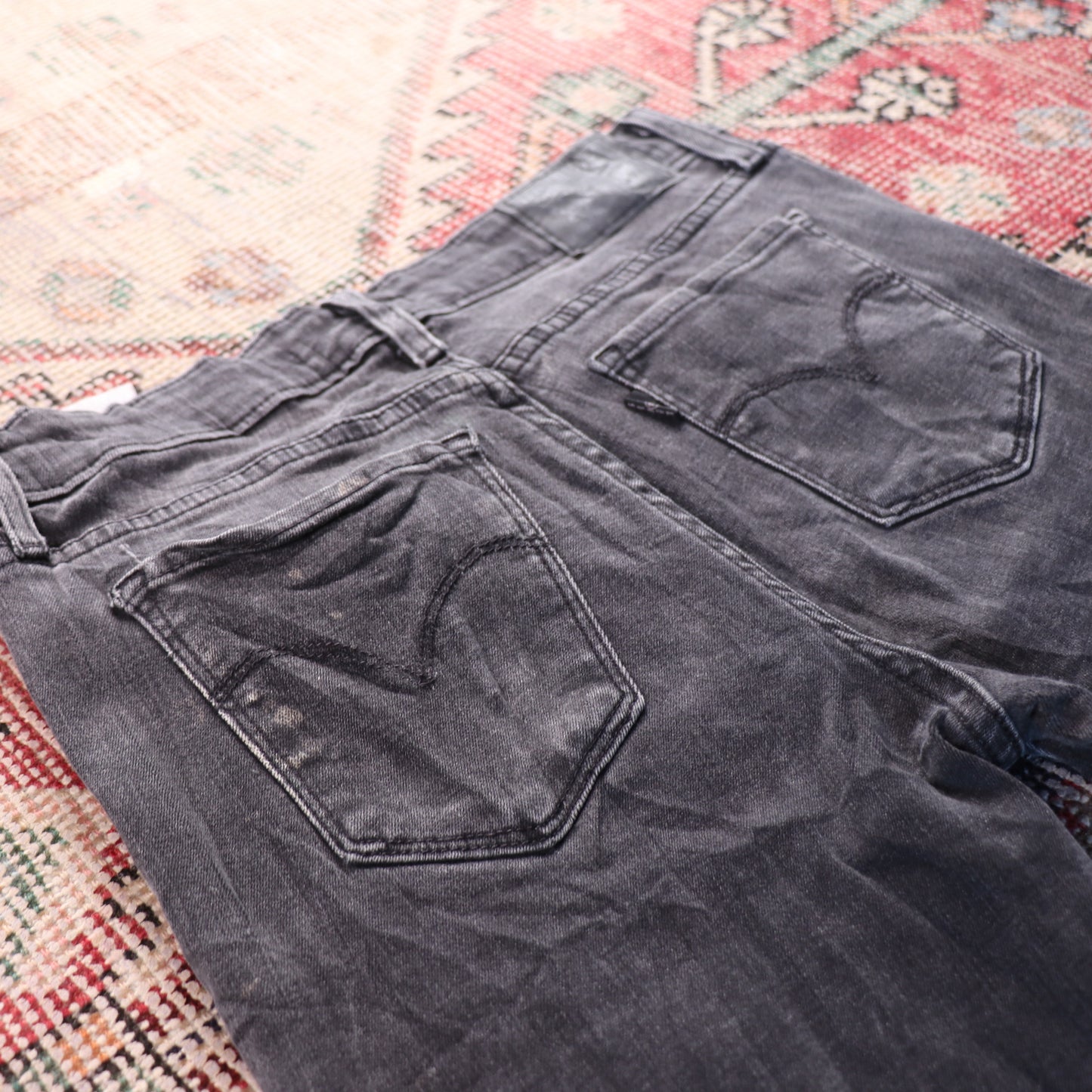 Levi's 711 W30 L31 Skinny Classic Ripped Style Black Denim Jeans
