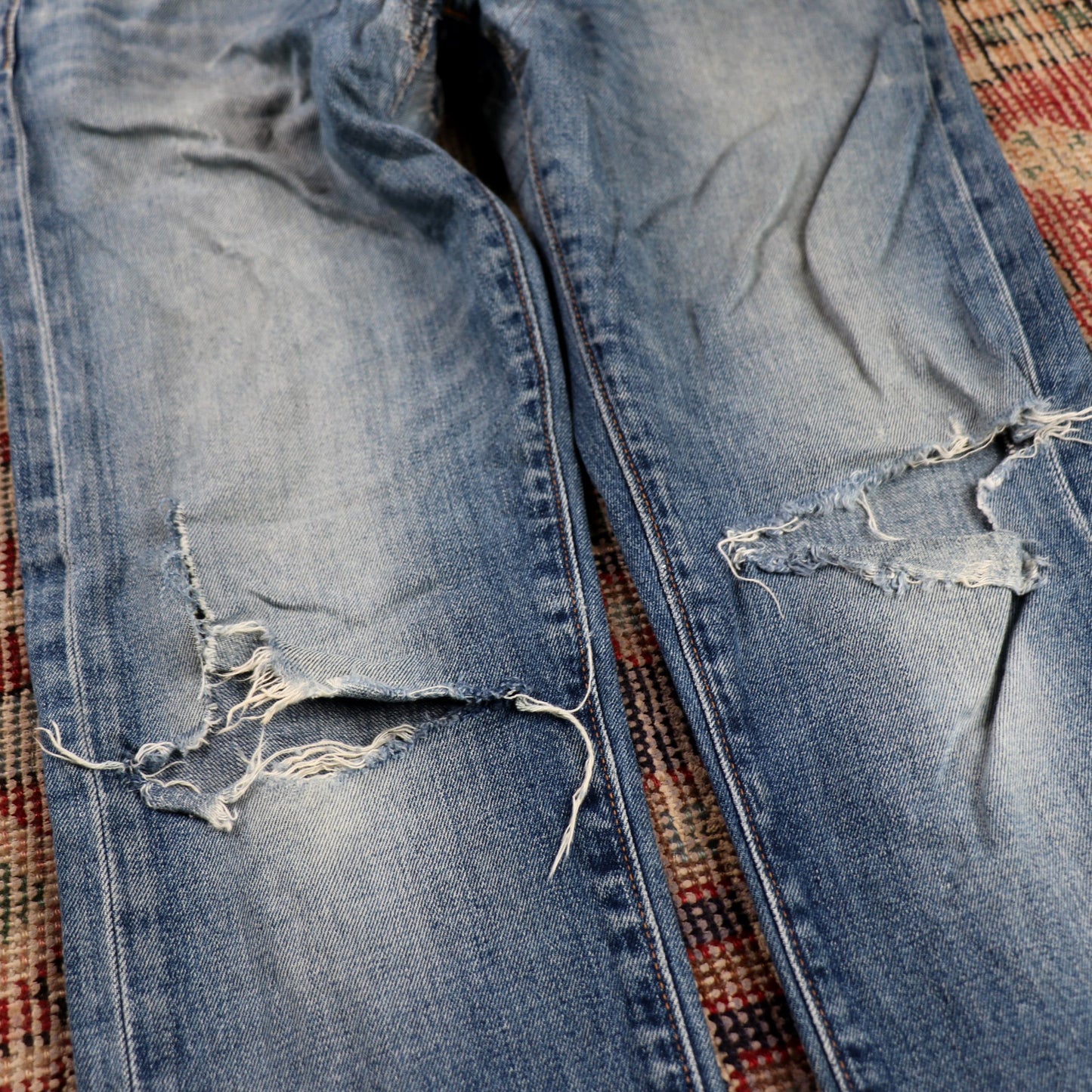 Levi's 510 W30 L30 Skinny Classic Ripped Style Blue Denim Jeans