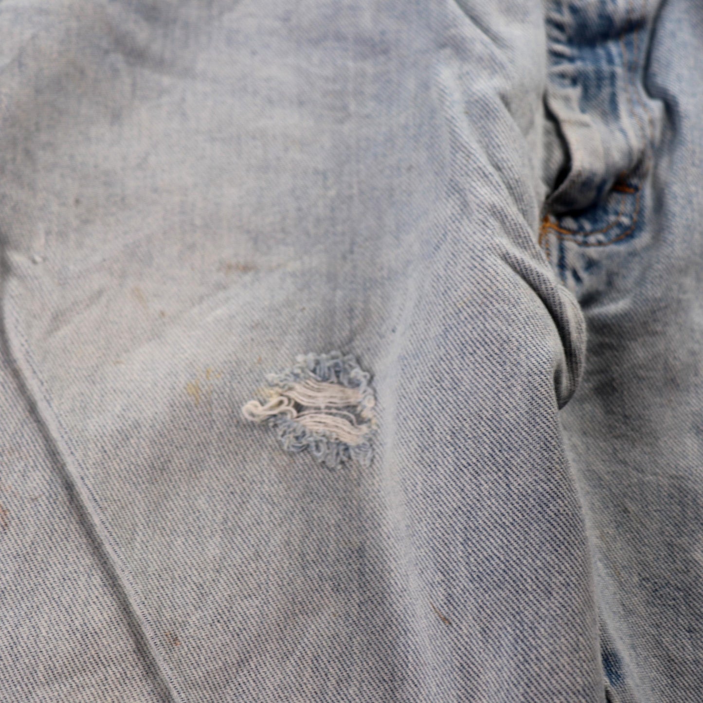 Wrangler W36 L30 Straight Leg Classic Ripped Style Blue Denim Jeans