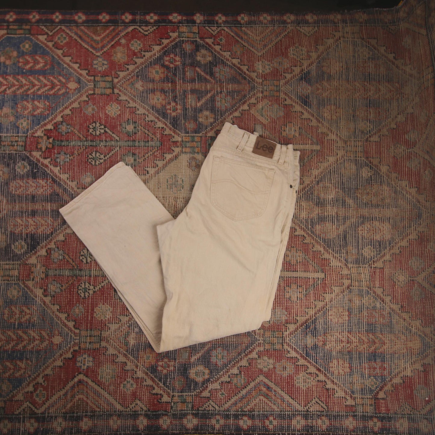 Lee W36 L32 Straight Leg Loose Fit Beige Denim Jeans