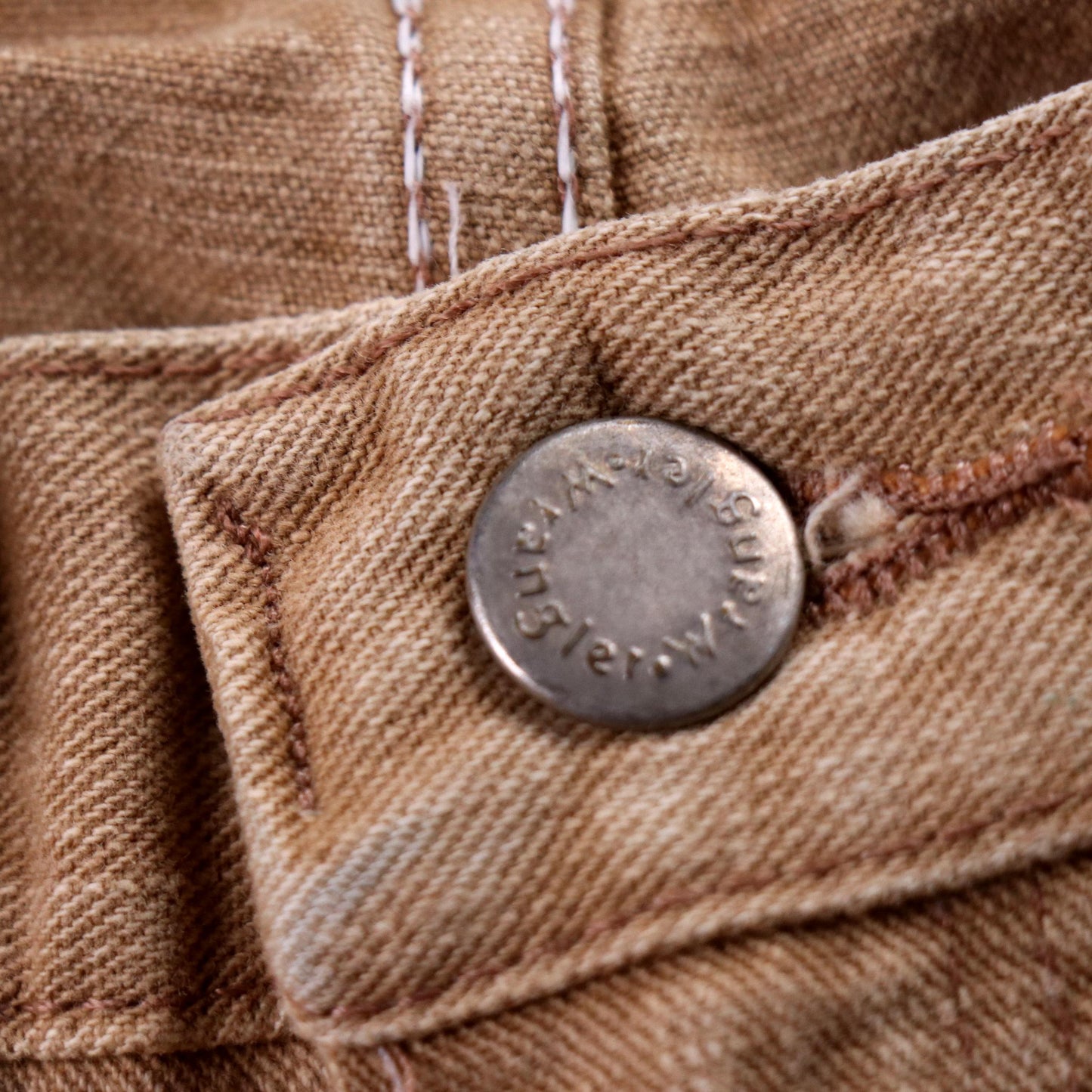 Wrangler W36 L31 Straight Leg Beige Denim Jeans