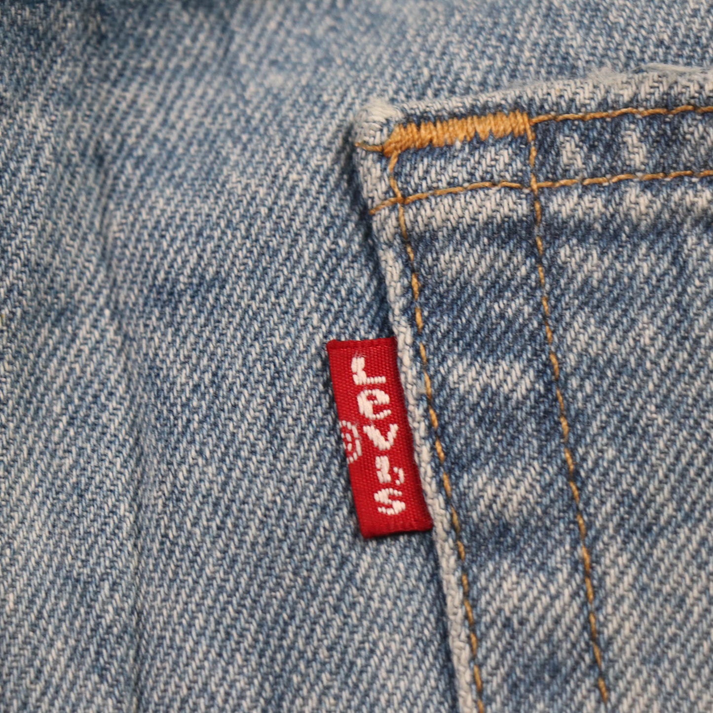 Levi's 541 Red Tab W48 L32 Tapered Leg Blue Denim Jeans