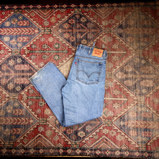 Levi's 550 W38 L30 Tapered Leg Relaxed Fit Blue Denim Jeans