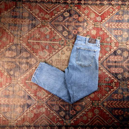 Wrangler W34 L29 Straight Classic Ripped Style Blue Denim Jeans