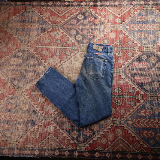 Wrangler W28 L31 Straight Leg Blue Denim Jeans