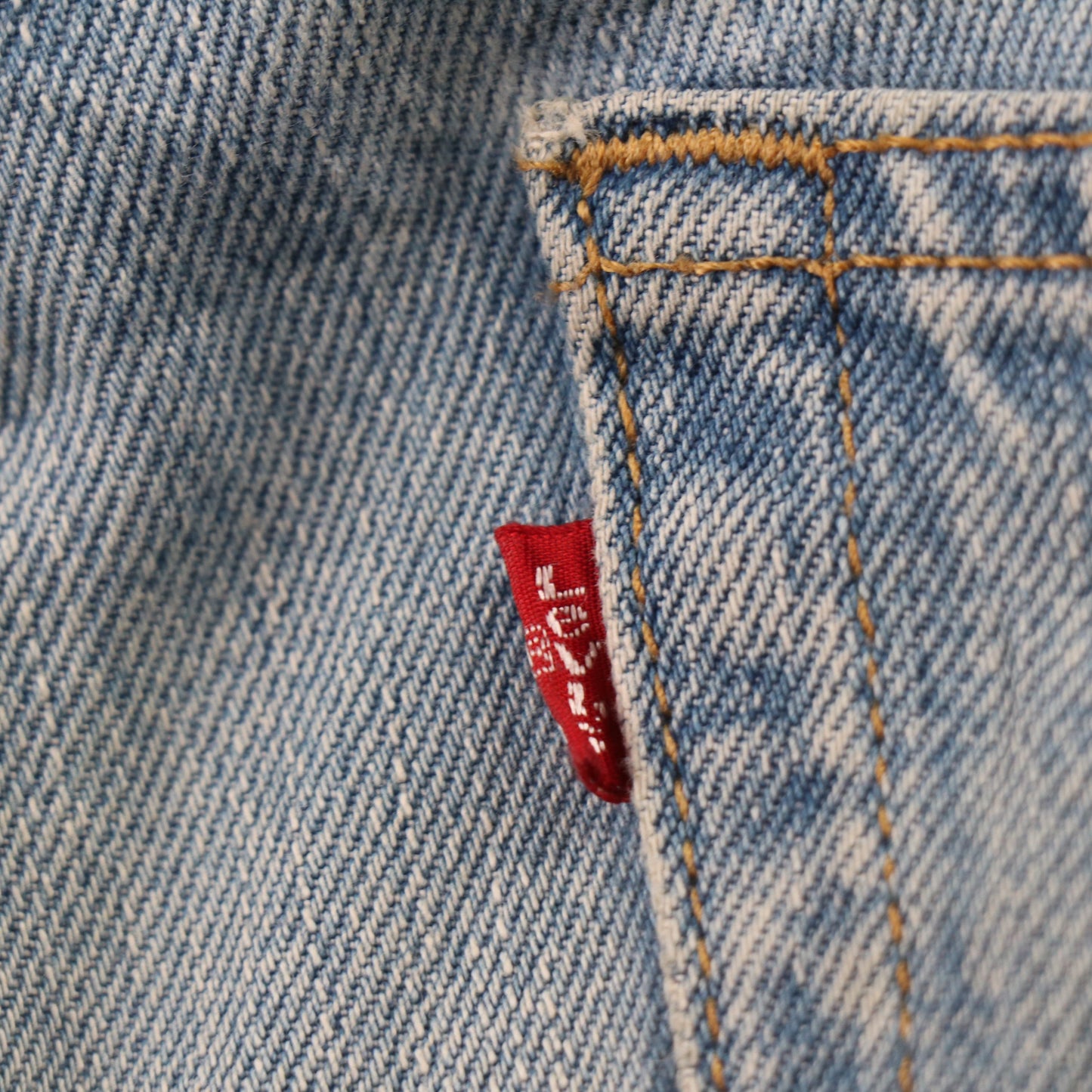 Levi's 560 Red Tab W38 L33 Comfort Fit Blue Denim Jeans