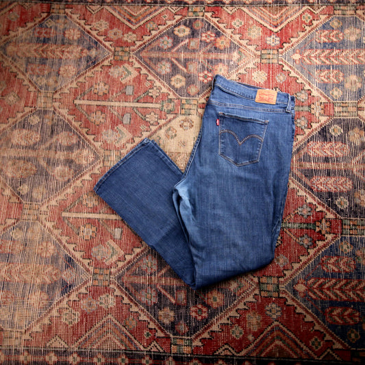 Levi's 415 W44 L30 Bootcut Blue Denim Jeans