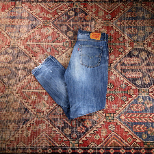Levi's 541 W36 L31 Tapered Leg Classic Ripped Style Blue Denim Jeans
