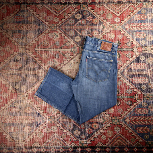 Levi's 549 Red Tab W40 L30 Loose Classic Ripped Style Blue Denim Jeans