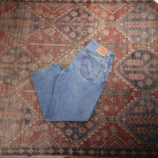 Levi's 550 W34 L28 Tapered Leg Relaxed Fit Blue Denim Jeans