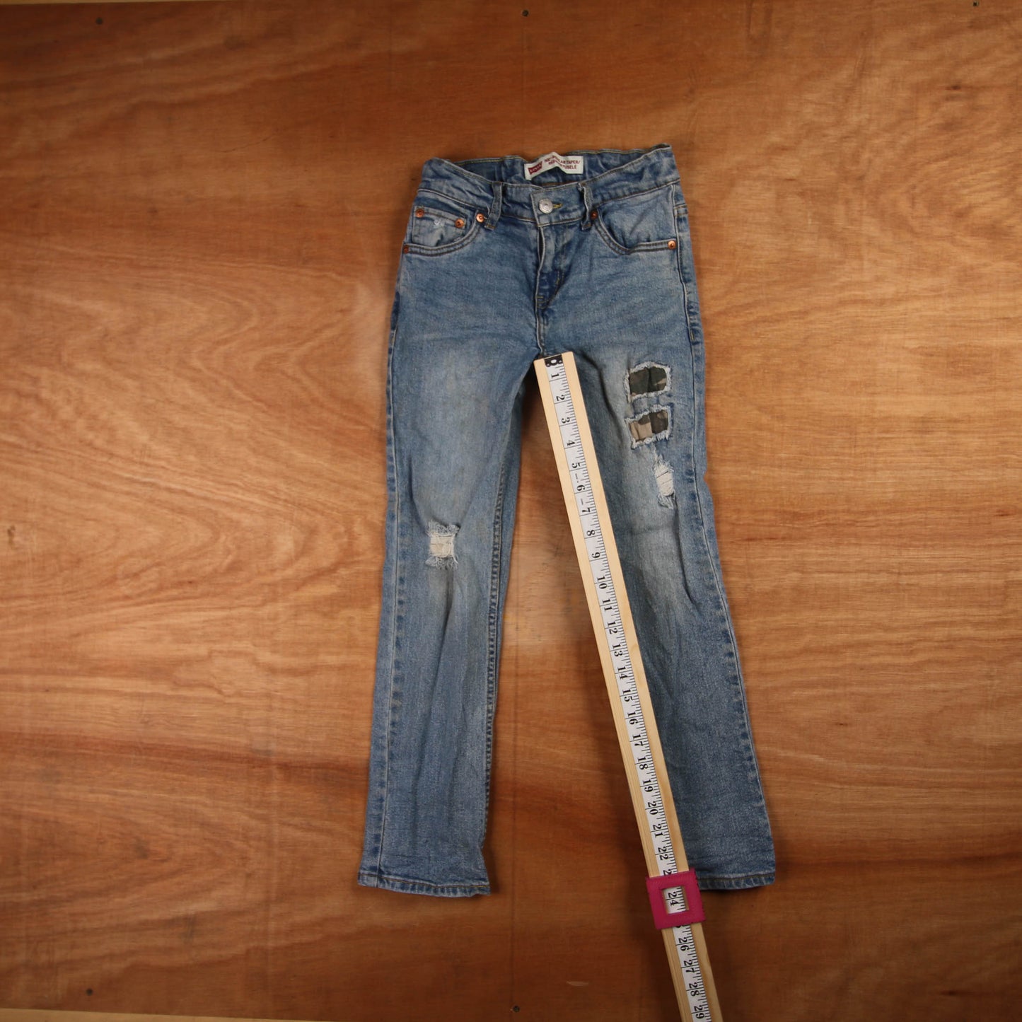 Levi's 502 Red Tab W24 L24 Tapered Leg Regular Fit Classic Ripped Style Blue Den