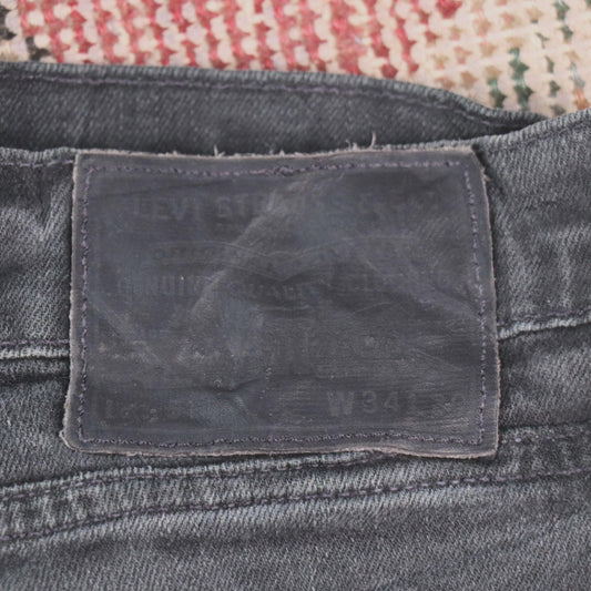 Levi's W32 L26 Tapered Leg Blue Denim Jeans