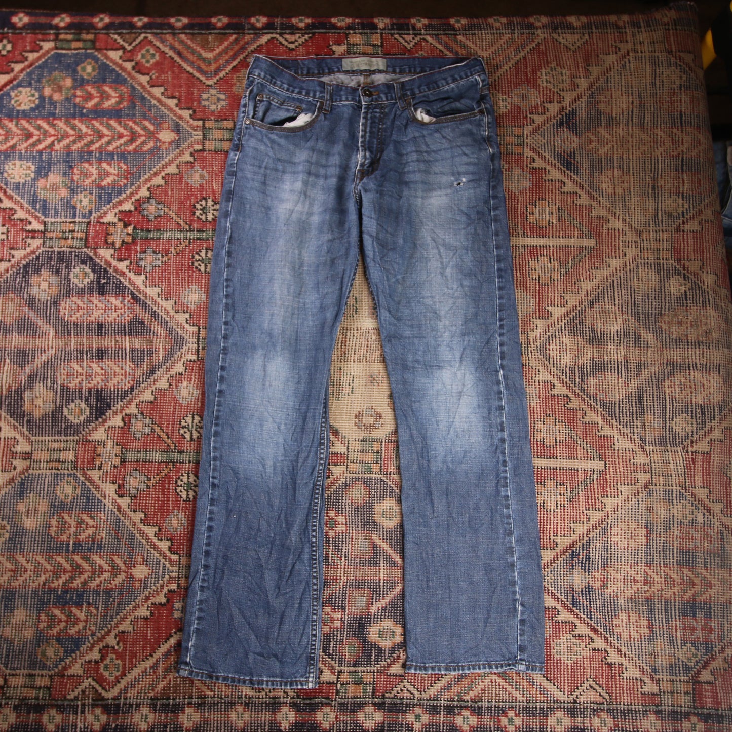 Wrangler W32 L30 Straight Leg Relaxed Fit Blue Denim Jeans