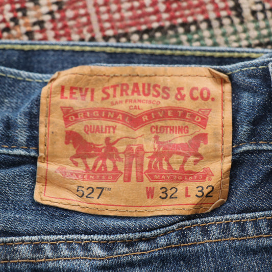 Levi's 527 Red Tab W32 L32 Bootcut Blue ** Denim Jeans