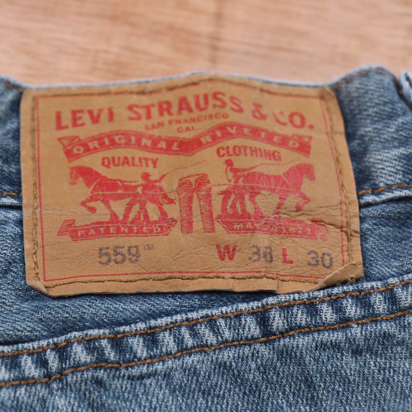 Levi's 559 Red Tab W38 L29 Straight Leg Relaxed Fit Blue Denim Jeans