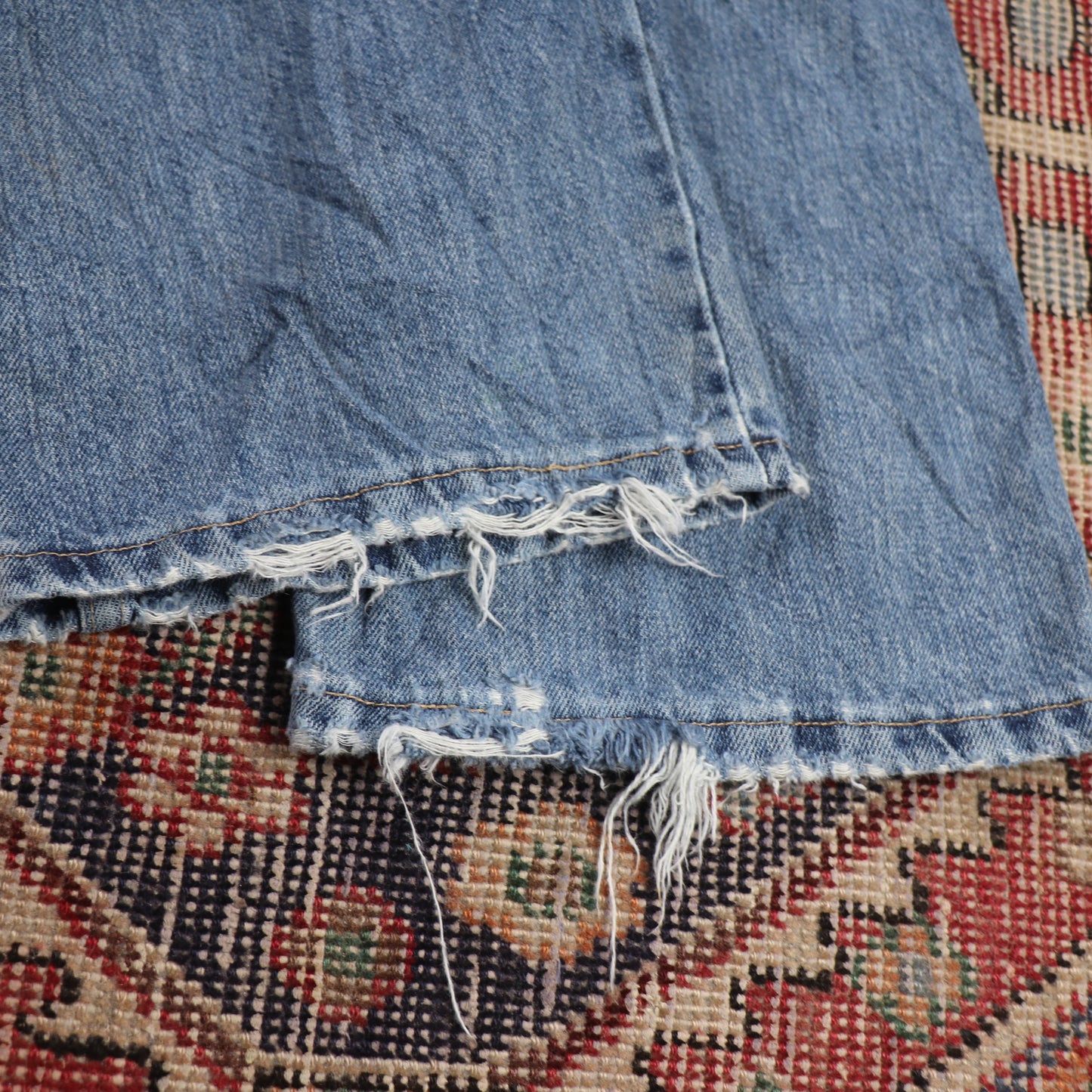 Wrangler W38 L34 Straight Leg Relaxed Fit Blue Denim Jeans