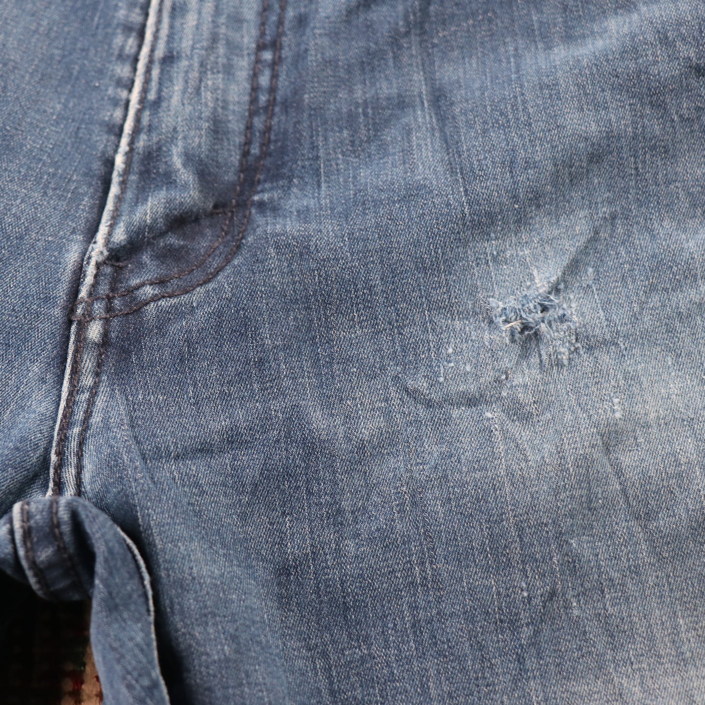 Levi's 541 W32 L32 Tapered Leg Classic Ripped Style Blue Denim Jeans