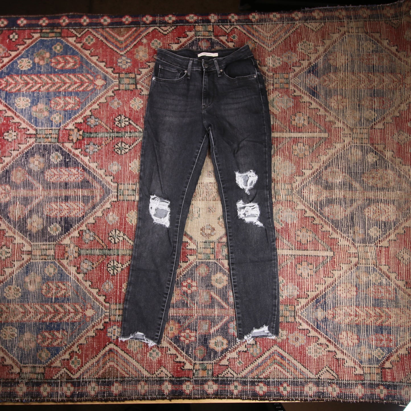 Levi's 721 W24 L26 Skinny Classic Ripped Style Black Denim Jeans