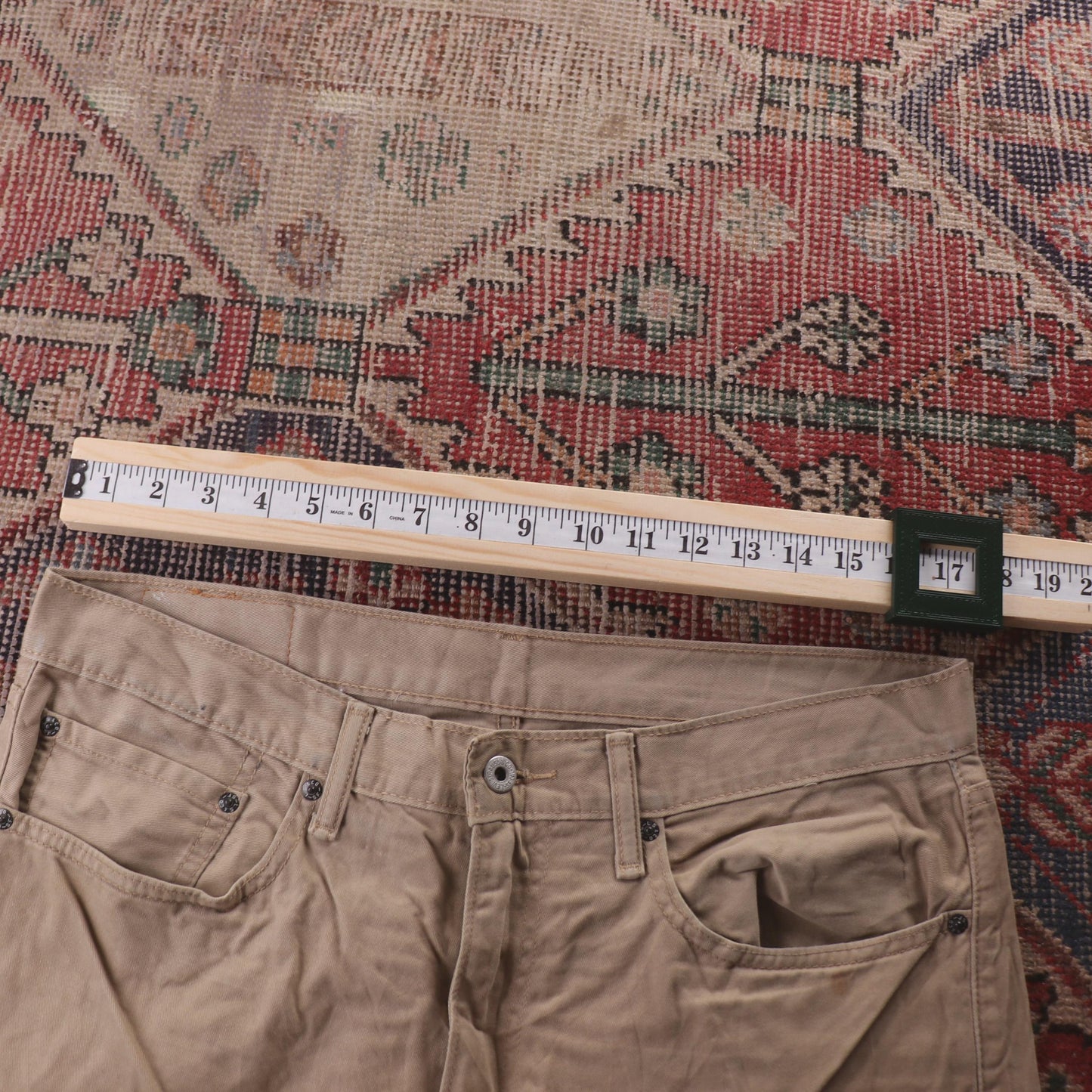 Levi's 505 Red Tab W34 L32 Straight Leg Regular Fit Beige Denim Jeans