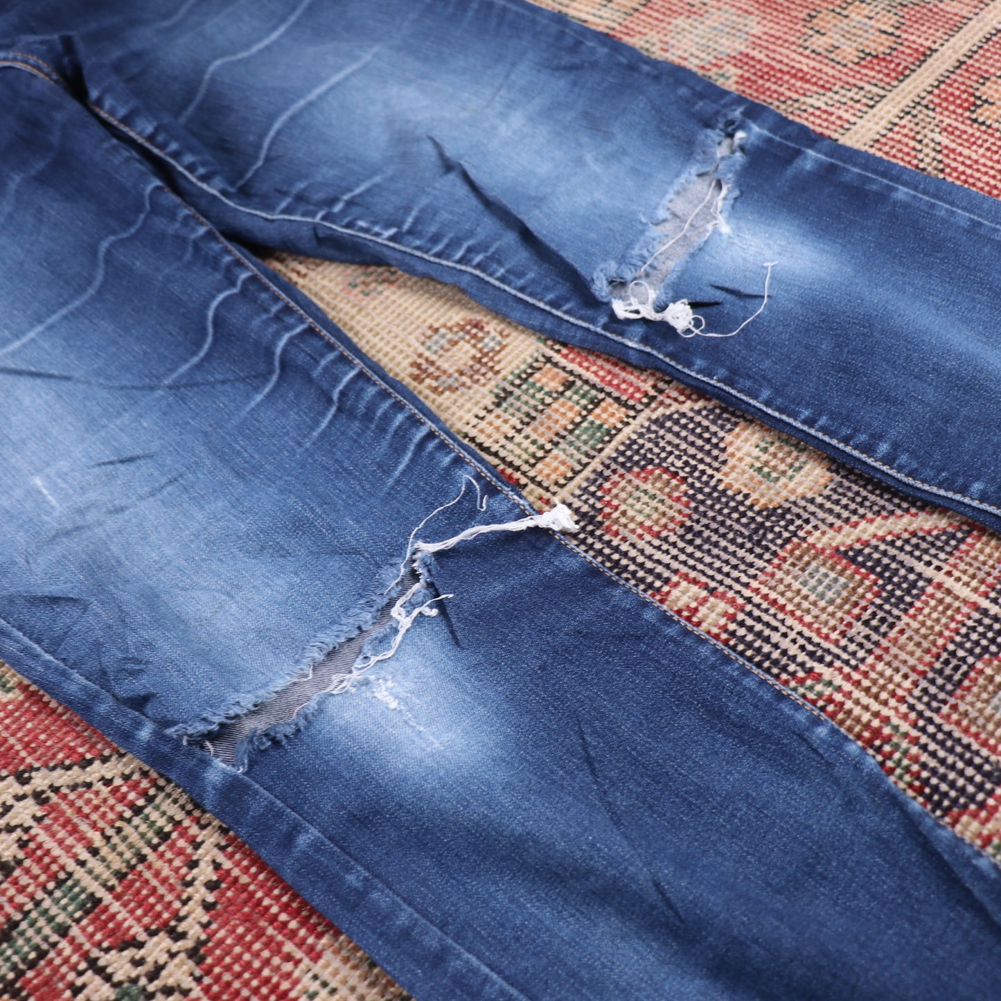 Levi's W26 L29 Skinny Classic Ripped Style Blue Denim Jeans
