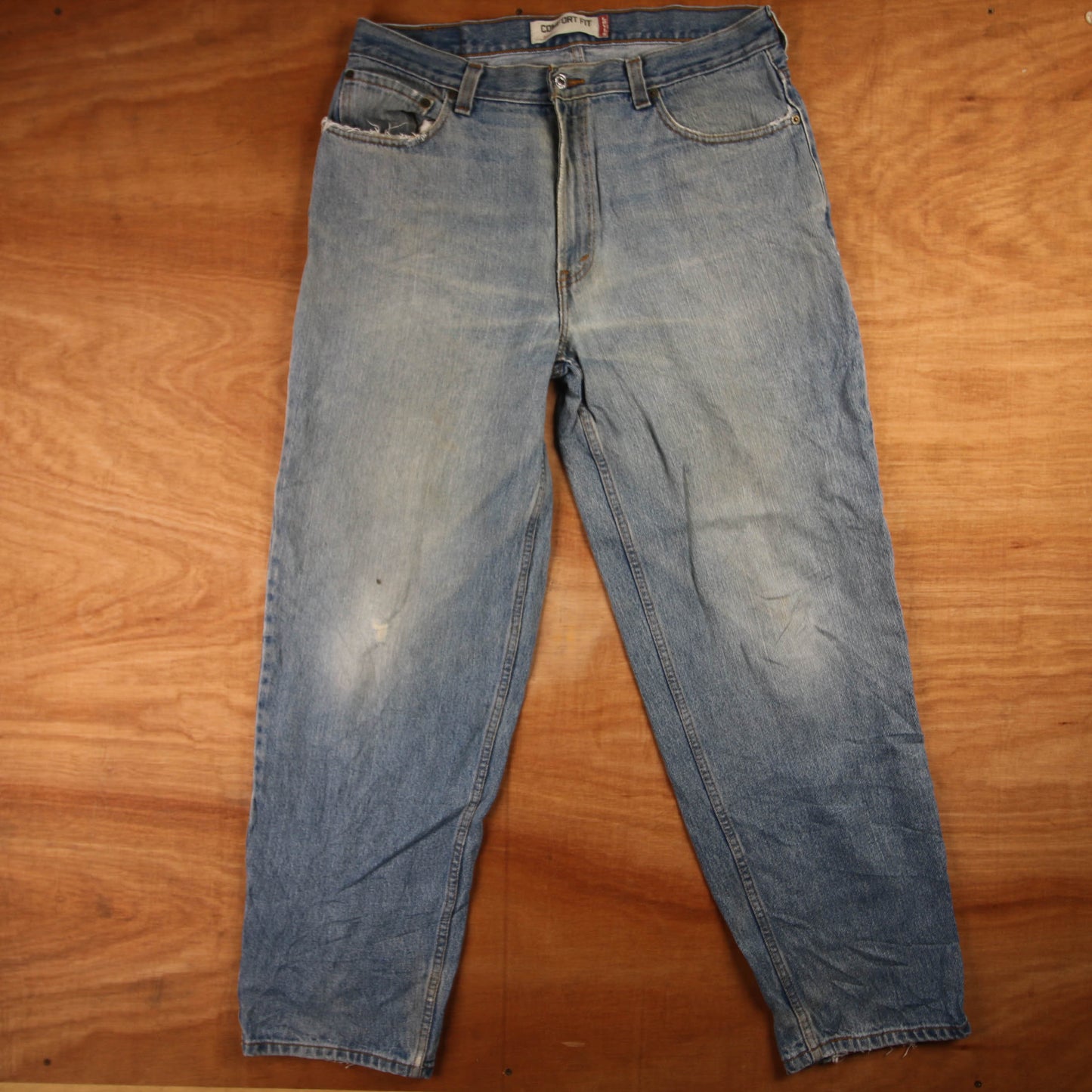 Levi's 550 Red Tab W34 L30 Tapered Leg Relaxed Fit Blue Denim Jeans